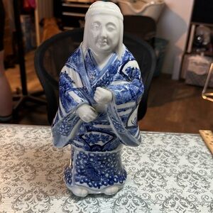 Blue and white Arita porcelain Uba statue